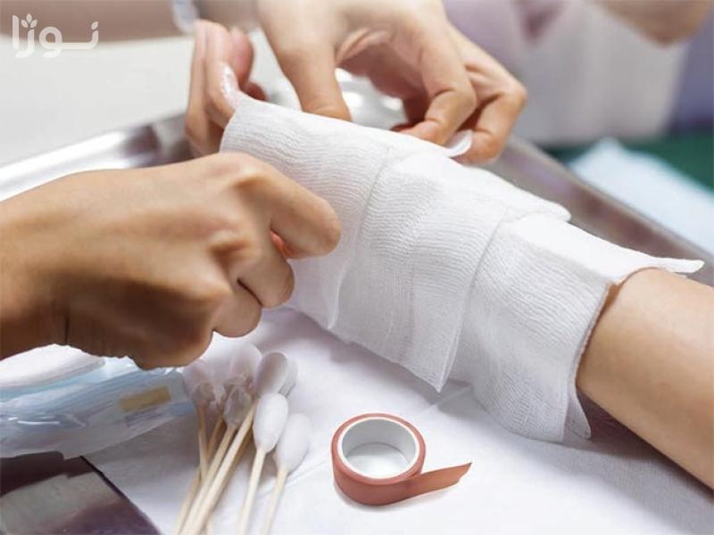 کمکهای اولیه در مواجهه با زخم و خونریزی: راهنماییها و روشها